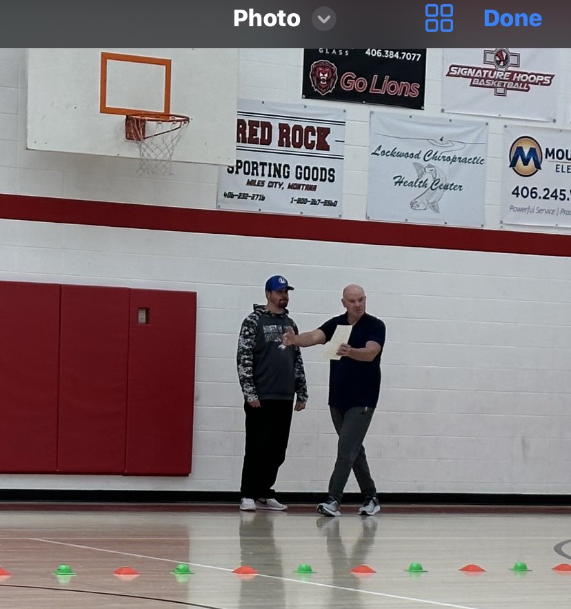 Great opportunity for our MOA officials to attend a clinic with NBA Referee Gary Zielinski! 

#mhsa
#mhsasports