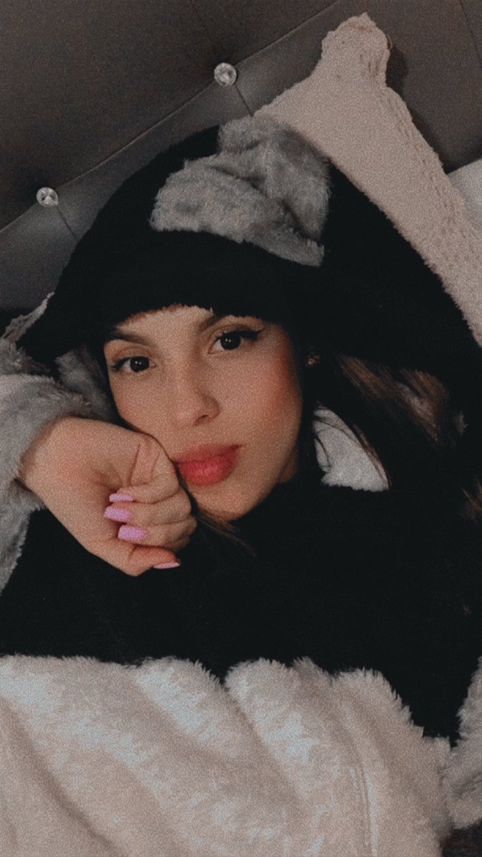 LauraPortelaC's tweet photo. Good night 💤🌙 @Flirt4free https://t.co/mx7rAtQMHz