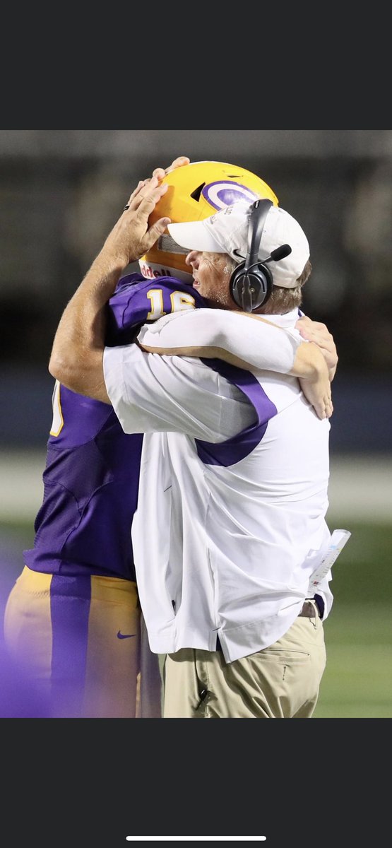 Catholic Rockets Football tweet media