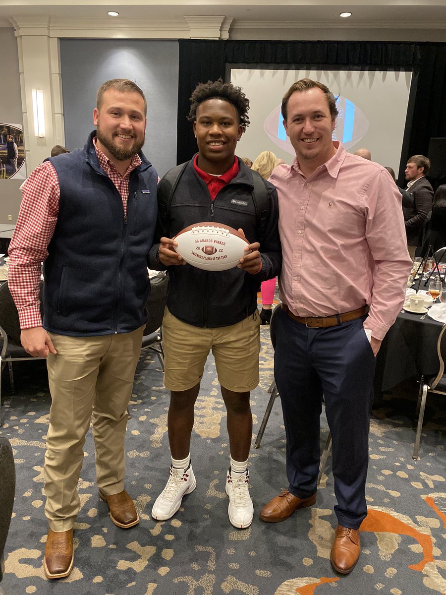 Robinson_Football (@senator_pride) on Twitter photo Congratulations to Senior linebacker Ashtyn Williams on being named the Farm Bureau Hootens Arkansas Football 5A Defensive Player of the Year! <a href="/AshtynWilliam13/">Ashtyn Williams</a> <a href="/HootensARFBall/">HootensARFootball</a> Congratulations to Senior linebacker Ashtyn Williams on being named the Farm Bureau Hootens Arkansas Football 5A Defensive Player of the Year! <a href="/AshtynWilliam13/">Ashtyn Williams</a> <a href="/HootensARFBall/">HootensARFootball</a>