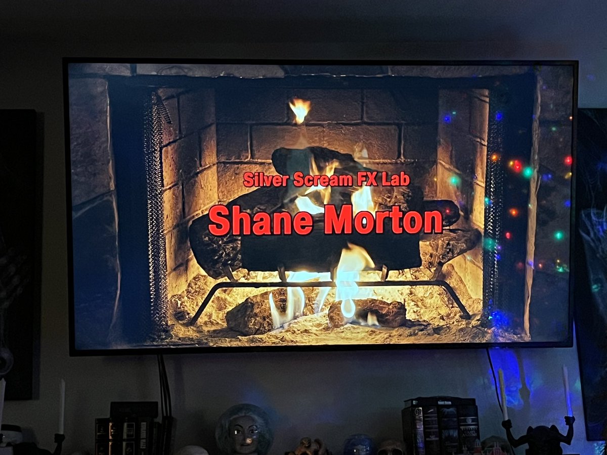 That’s my love!!! @profmorte @heyCasperKelly @adultswim #adultswimyulelog #TheFireplace