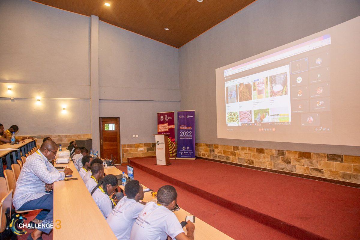 DevelopersUp's tweet photo. 2/2
#UpdevChallenge3
La compétition a une nouvelle fois été rééditée cette année, co-organisée par @DevelopersUp et @Ingeniouscity et des projets #tech initiés par des jeunes congolais ont été primés et promus.
#Updev #Retro2022 https://t.co/llm4gWSC74