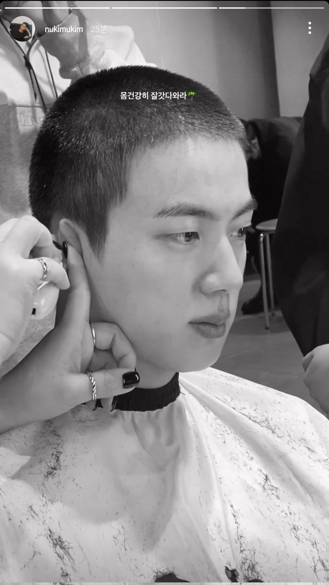 btssomma's tweet photo. OMGGGGGGGG https://t.co/VUbdqo15KY
