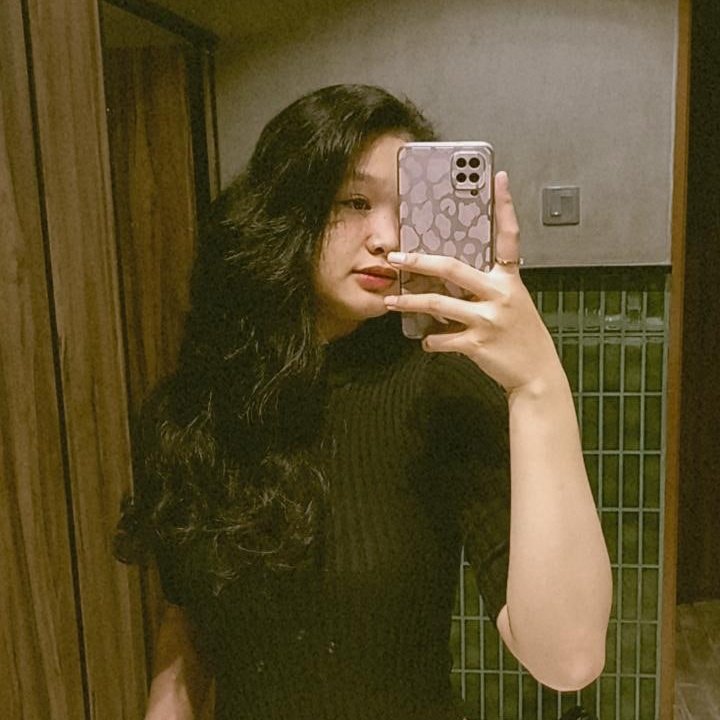 VernandaAziza's tweet photo. #FotoProfilBaru https://t.co/cwlTp8rbd0