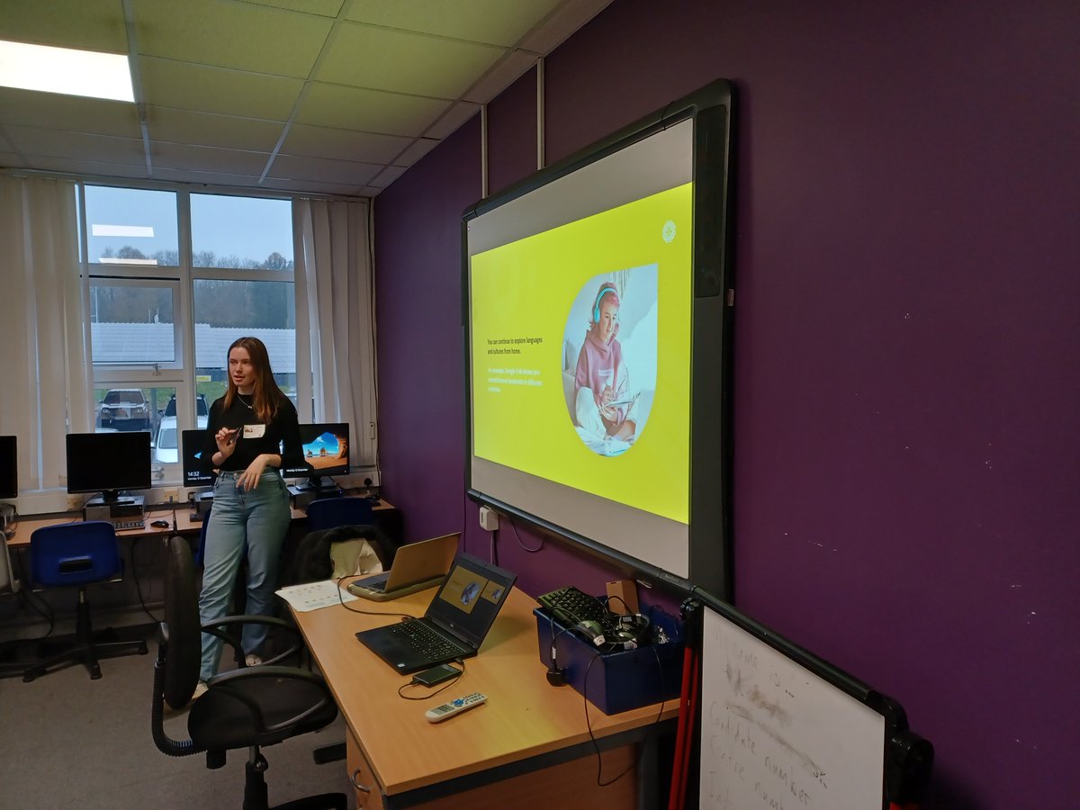 Chepstow_French's tweet photo. Diolch yn fawr, merci beaucoup @cardiffmlang for our fantastic #mflmentoring sessions this half-term. Our @chepstowschool pupils have had a fabulous time! #curiosity #ambition #perseverance #languagesforlife @EAS_IntLanguage https://t.co/Uegq8jsKgH