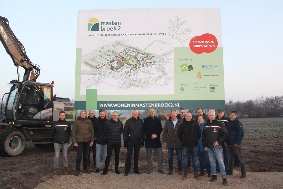 De voorbereidingen van Mastenbroek 2 zijn gestart. In drie fases worden ongeveer 120 nieuwe duurzame huur- en koopwoningen gebouwd. bit.ly/3FM9eef