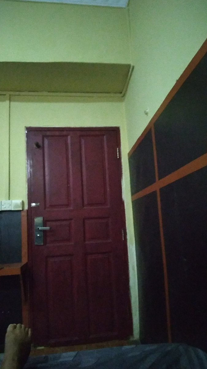 Abg4Adek's tweet photo. Sore yg mau pijit silahkan hubungi wa sya ok 081368191542 sya stay di hotel garuda mas jodoh yg serius aja ya klu yg g serius g usah chat ok https://t.co/BAhNmsA6sc