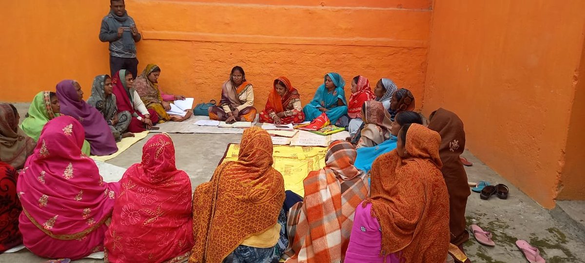 brlps_kaimur's tweet photo. Meeting was held today of Deepak JEEViKA Mahila Gram Sangathan in Ghataw village, Kudra Block.
The agendas were- Fund rotation, additional ICF, Cadre Review and Masik Prativedan.
#KAIMUR #BRLPS #JEEViKA #IBCB #KUDRA https://t.co/rbiAl4K1Uf
