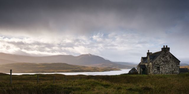 UofG Archaeology tweet media