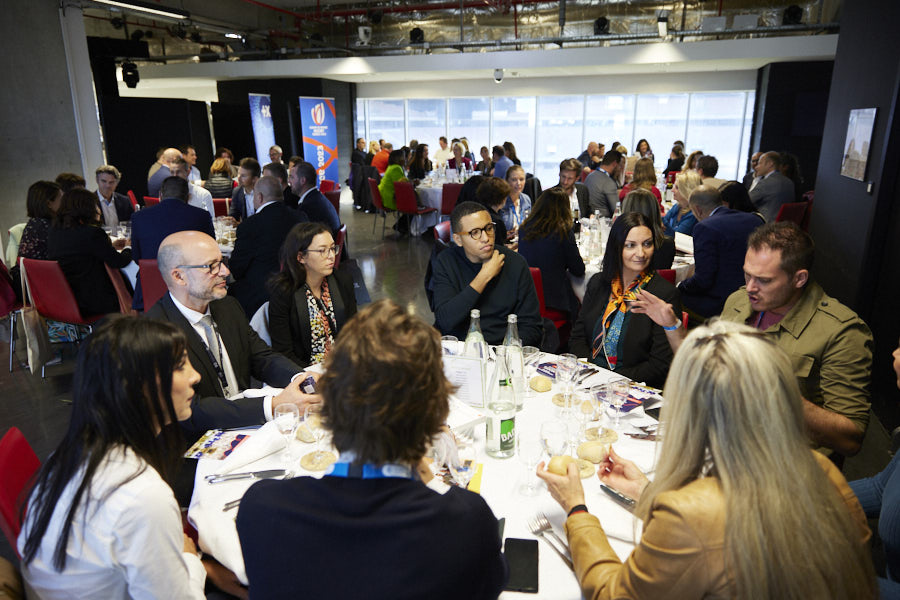 UPE_06's tweet photo. 🥗Déj'Business🥗

Retour en images sur le dernier Dé'#Business by #UPE06 de l'année qui s'est déroulé à l'@AllianzRiviera le 24 novembre à l'occasion du salon des Entreprenariales 🍽🤗

⭐110 personnes étaient présentes⭐

Merci à nos partenaires @BPMed &amp; @Tribuca 

#Entrep22 https://t.co/yXWphRMKwz