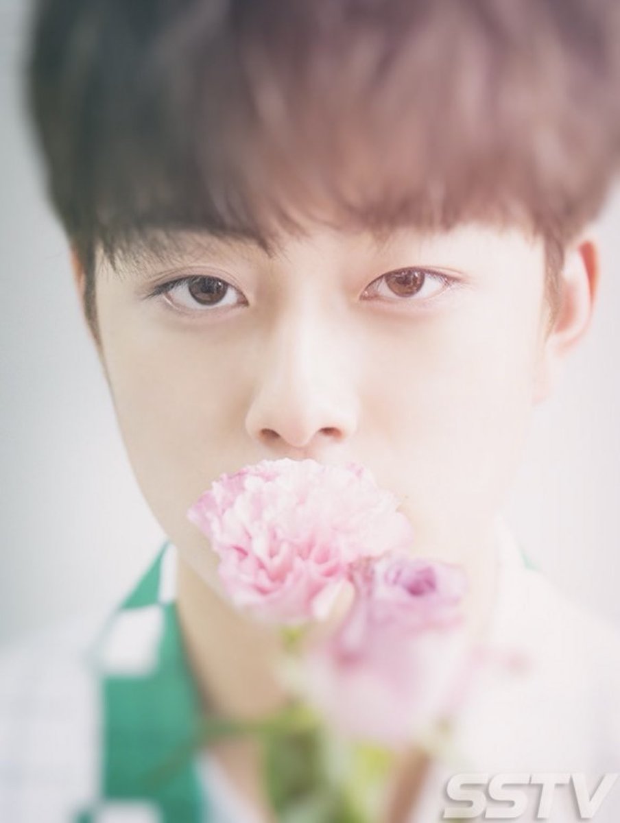 giyome___'s tweet photo. 5년이 무색하게 너무 예쁘게 커줬구나..
기특해서 오열해요 😭💐🍀🌸🌺🌹☘️ https://t.co/JmUTgL6bWy