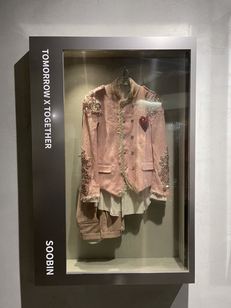 nicss-on-twitter-rt-bumblebeomie-oh-my-god-they-added-txt-s-act