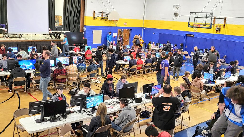 UCA Esports tweet media