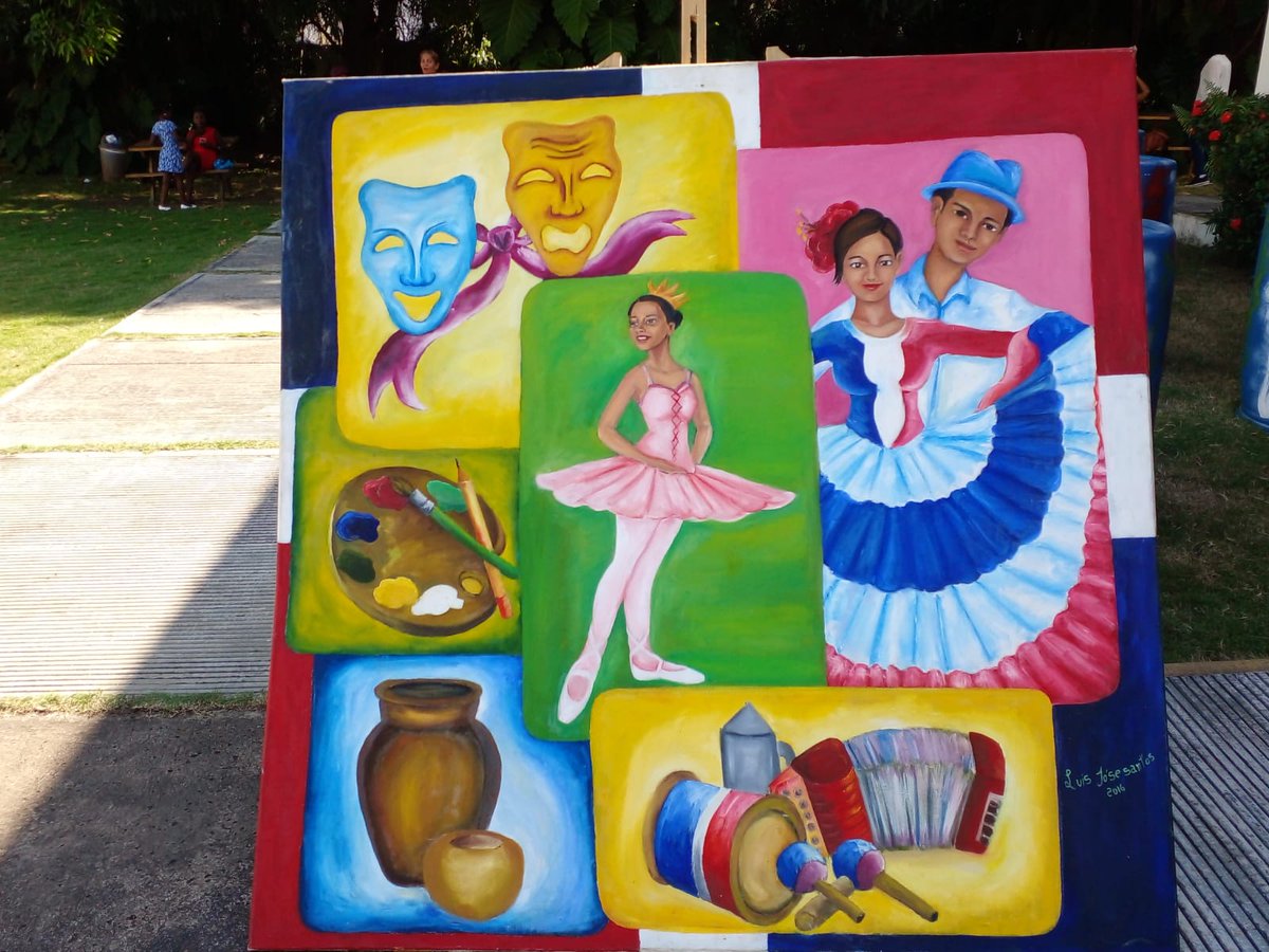 luissanchezsdo's tweet photo. Orgulloso de ver los trabajos de los #niños,#Jovenes y #adultos en la presentación de sus muestras como parte de las actividades del centro Cultural de Herrera.
#LuisSanchezSDO
#DiputadoSDO 
#ArteyCultura
#CentroCulturalDeHerrera https://t.co/ffrBnbyiOB