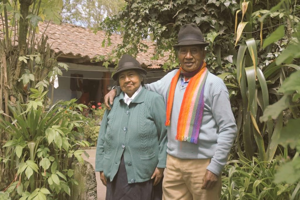 vlahebo's tweet photo. La casa de Don Humberto y doña Leonila, que junto al Vivero Los Machines conforman el espacio físico en el cual desarrolla talleres y encuentros la Biblioteca Saberes de los Machines, fue otro de los espacio intervenidos durante el Festival Terrénica

#CaminarLaBiblioteca https://t.co/jQPMnqahRc