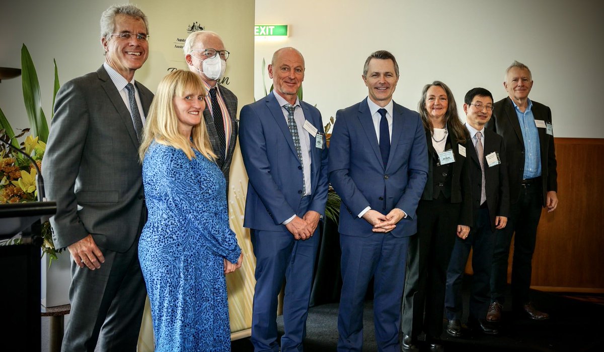 Jason Clare MP (@jasonclaremp) on Twitter photo It was a privilege today to recognise some of Australia’s greatest researchers - the recipients of the <a href="/arc_gov_au/">Australian Research Council</a> Australian Laureate Fellowship for the last three years. It was a privilege today to recognise some of Australia’s greatest researchers - the recipients of the <a href="/arc_gov_au/">Australian Research Council</a> Australian Laureate Fellowship for the last three years.