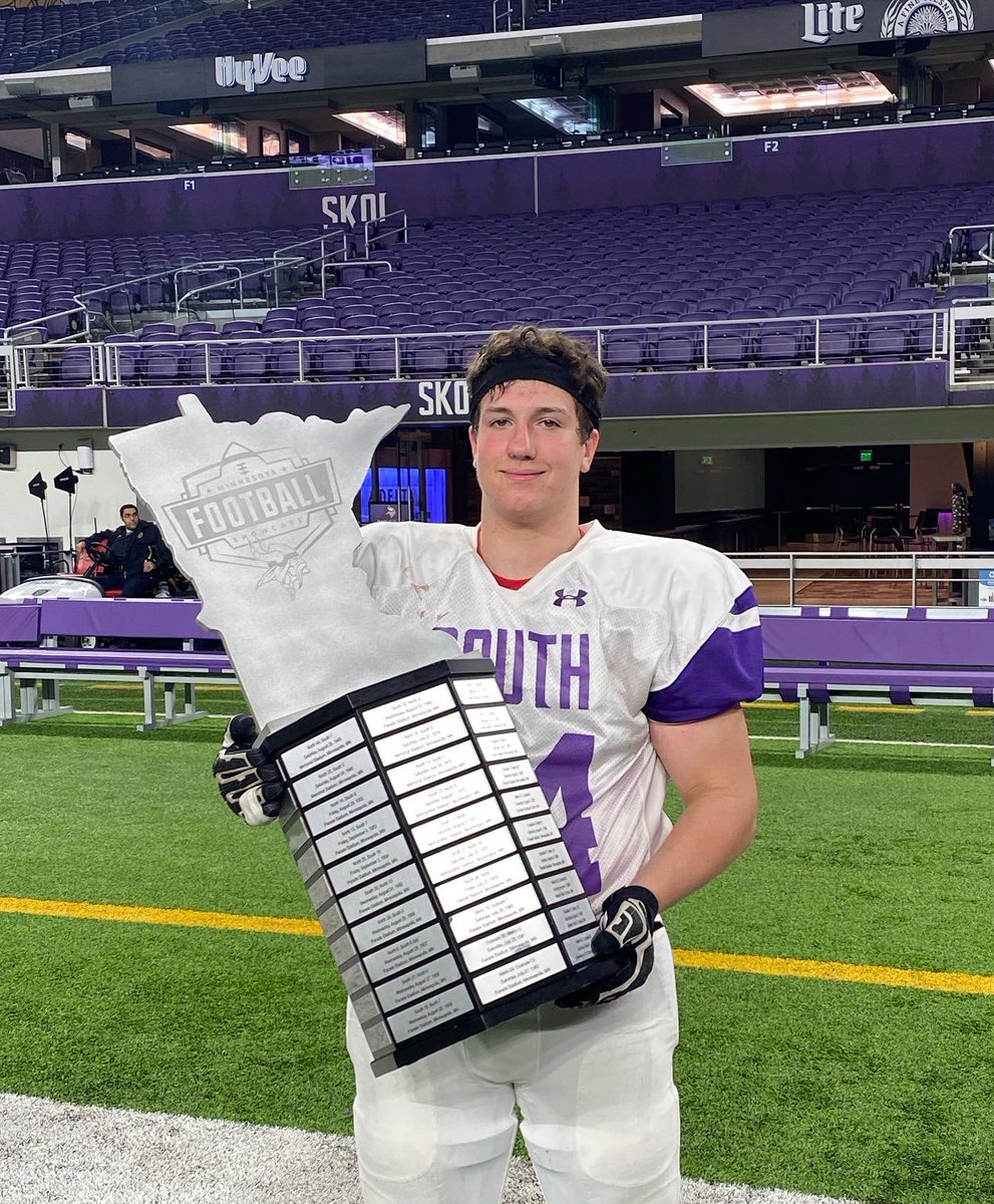 Had a great time representing <a href="/WestonkaFB/">Westonka Football</a> at the Mn allstar game. Was happy to finish off my high school career with a win for the south team as the starting right guard!