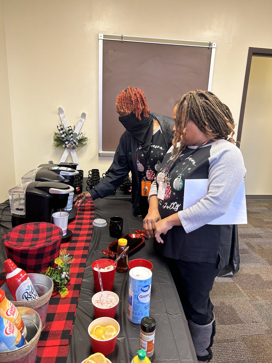 BLELancaster's tweet photo. It was another Magic Monday today @BLELancaster. Staff members were treated to a hot drink bar including coffee, tea, cocoa and cider. They were also gifted a personalized holiday mug for the season. #itssnowtime #magicmonday @misshat2 https://t.co/tqzFxJk4fj