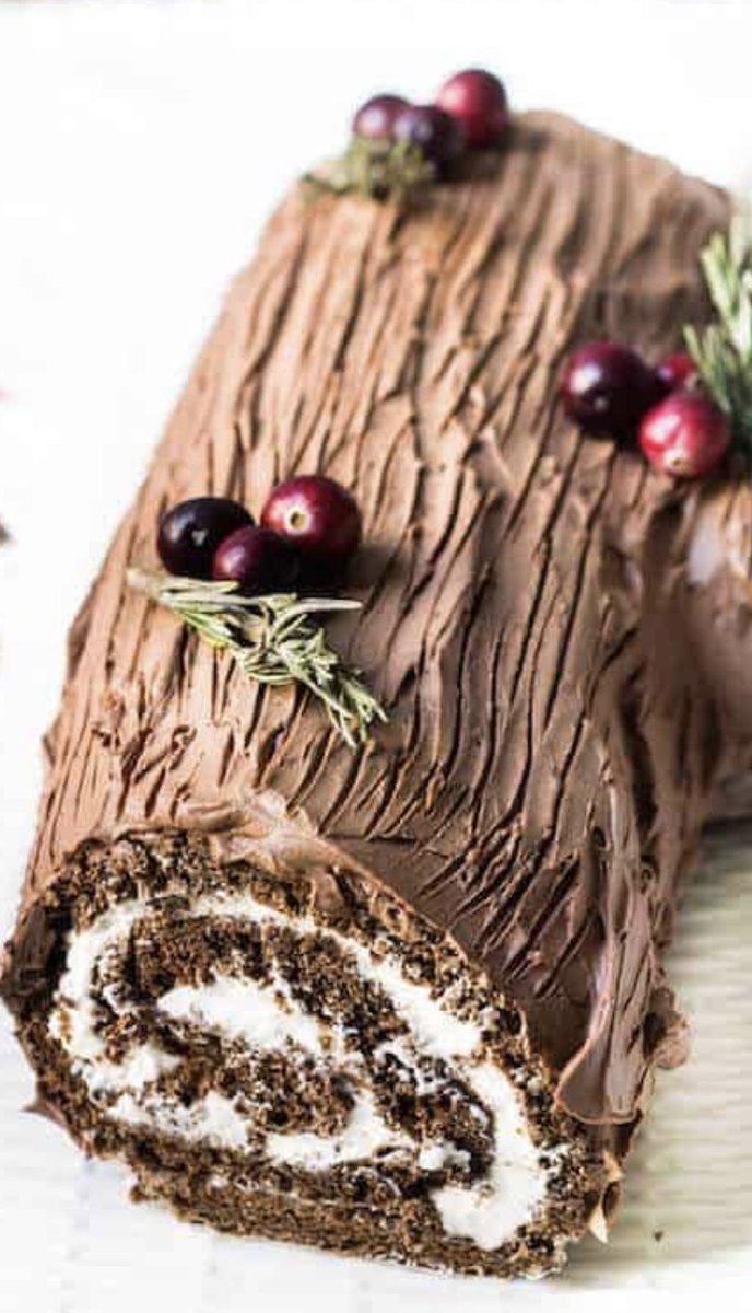 AbbyWesson03's tweet photo. France-Yule Log

Named after the Yule Log, a special log for the heart during winter celebration, it is a world-know holiday dessert.

It is a rolled chocolate cake filled with wither chocolate or whipped cream, and basically a giant and heavenly Swiss Roll. https://t.co/BKpJSUTPfv