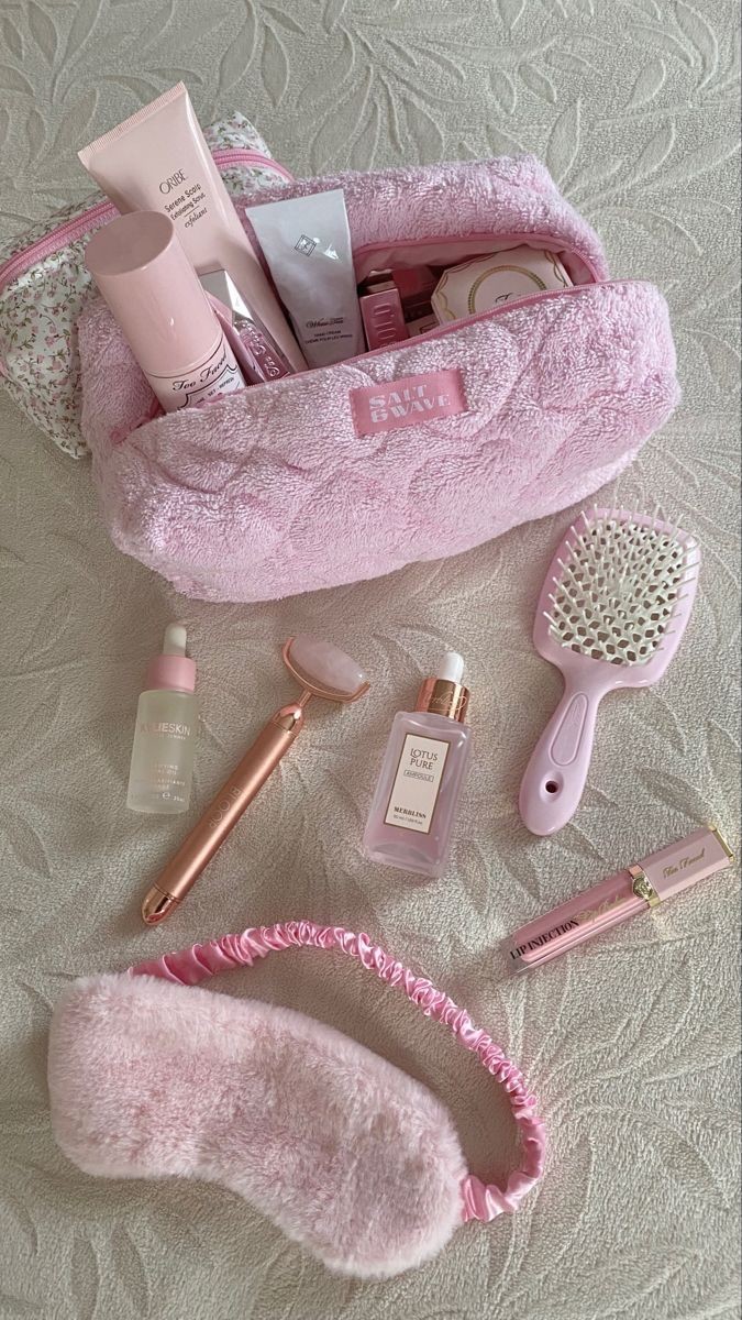ᅟᅟ   ⠀
ᅟᅟ  
ᅟᅟ  ── conheça o combo :
ᅟᅟ  ﹫𝘀𝘁𝗿𝗮𝘄𝗯𝗲𝗿𝗿𝘆 𝗳𝗶𝗲𝗹𝗱𝘀 ──

ᅟᅟᅟ• tanghulu + milkshake
ᅟᅟᅟ• luminária + mimos skincare 
ᅟᅟ ᅟᅟ   
ᅟᅟ   ⠀
