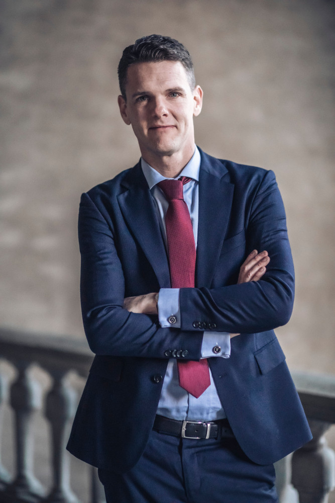 M-förslag: Solceller motsvarande 100 fotbollsplaner på stadens tak mynewsdesk.com/se/moderaterna…