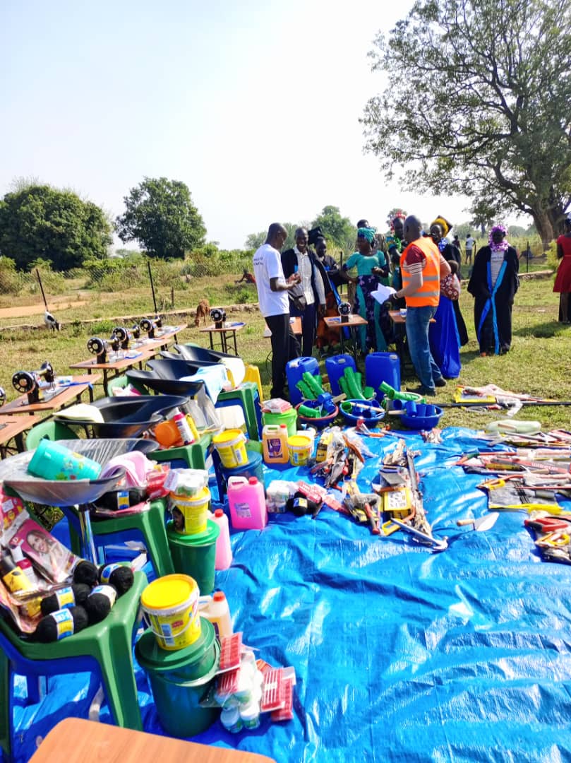 VEDCOUG's tweet photo. Graduation ceremony and Distribution of Start Up Kits for TVETS Supported by VEDCO at St.Martins Comboni in Obongi District. https://t.co/UTk0cafMQU