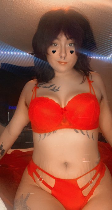 Merry Christmas who wants an early present 🎁 https://t.co/ZKTwBlBbmc #SellingContent #buyingcontents<a href="/tag/onlyfansbabe"class="tags"><span>#onlyfansbabe</span></a><a href="/tag/sellingcontent"class="tags"><span>#sellingcontent</span></a><a href="/tag/buyingcontents"class="tags"><span>#buyingcontents</span></a>