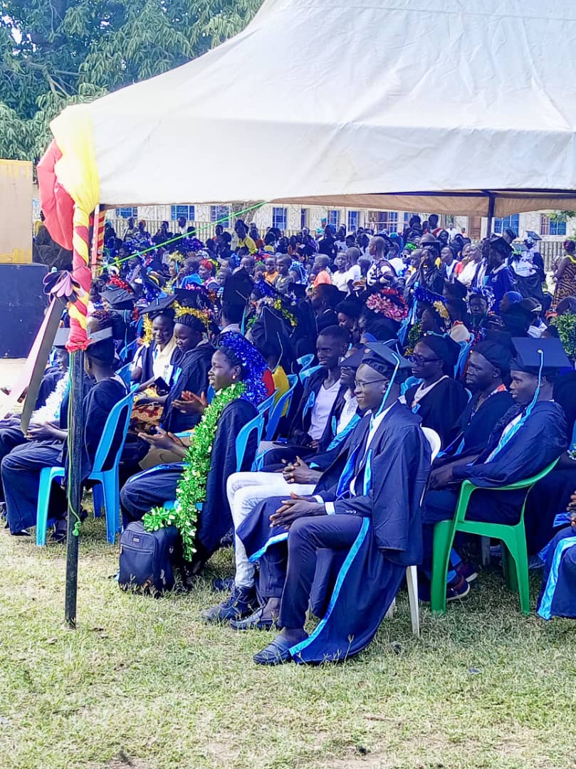 VEDCOUG's tweet photo. Graduation ceremony and Distribution of Start Up Kits for TVETS Supported by VEDCO at St.Martins Comboni in Obongi District. https://t.co/UTk0cafMQU