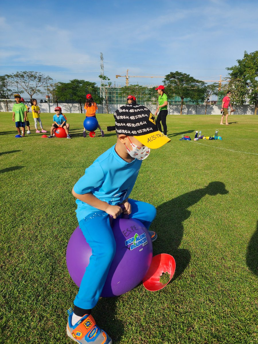 яα¢нєℓ gαятнє (she/her) tweet media