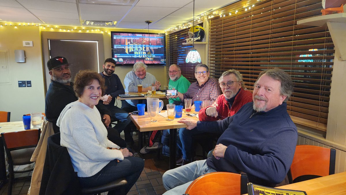 A2VIG's tweet photo. It was good to get back together for an in-person Ann Arbor Video Interest Group (A2VIG) meeting at Fraser's and catch up on what everyone has been doing and share many interesting stories. https://t.co/CAdqqh4HWa https://t.co/rO7d2Xp9TH