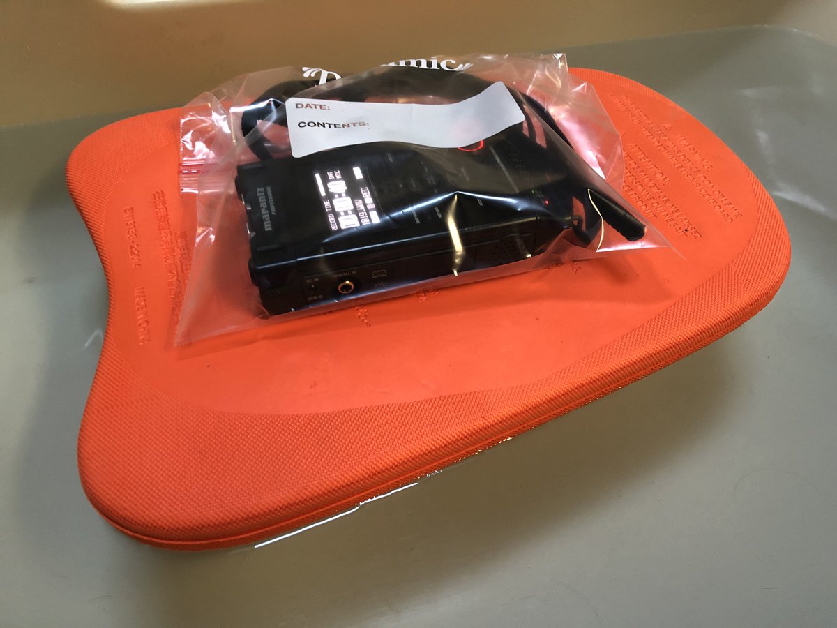 bcbull's tweet image. ICYMI: recording your sensory deprivation tank experience w/everyday items #kickboard #freezerbag #digirecorder