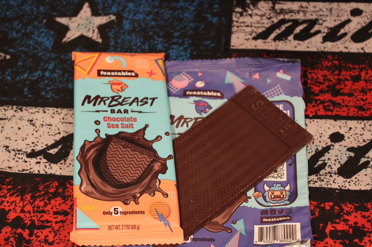 FN_Fantic's tweet image. My first time having feastables, and I gotta say one thing @MrBeast BEST CHOCOLATE EVER