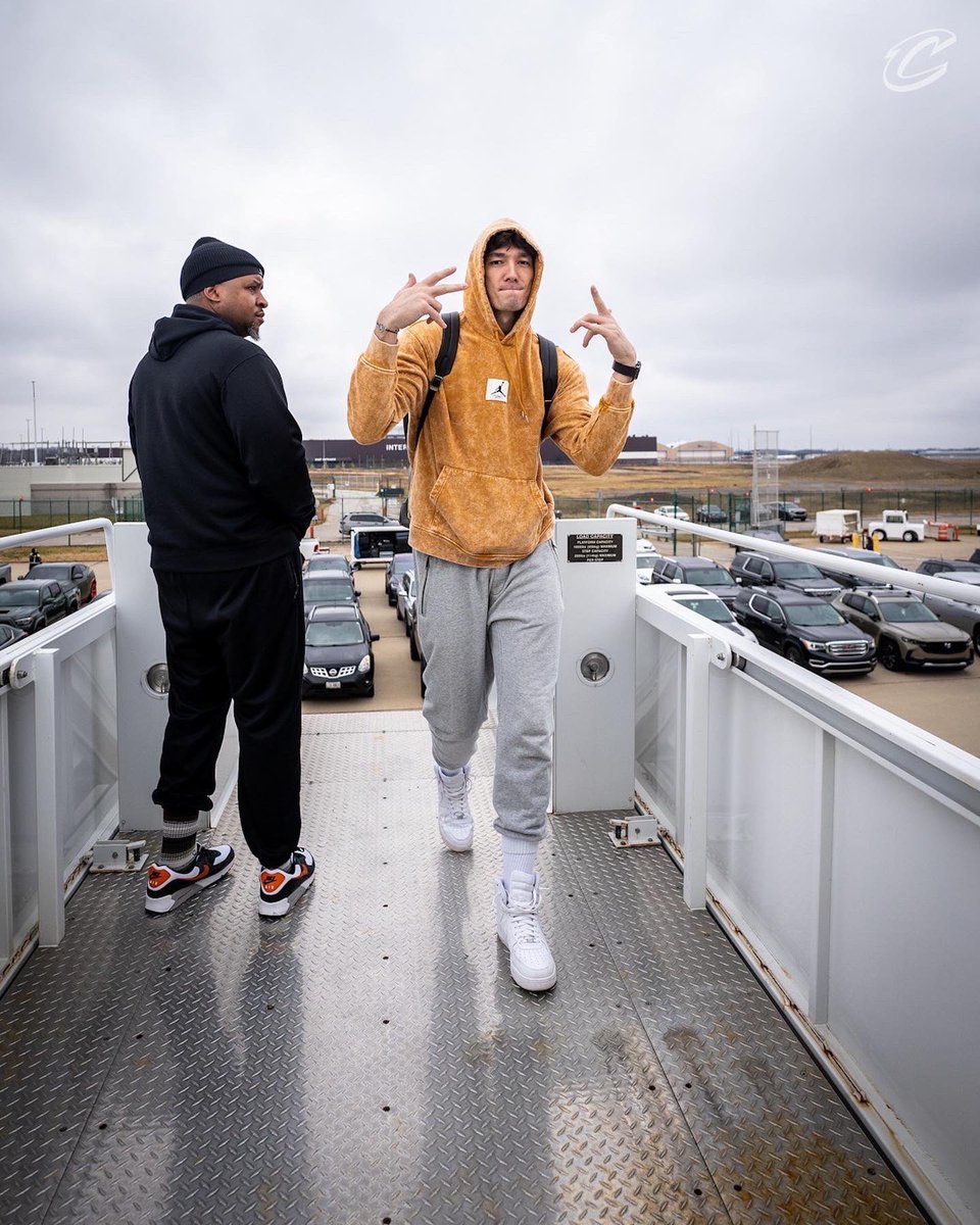 #CediOsman vs #Spurs | #bizimkilerneyaptı 
⏱️ 7 dakika
🏀 2 sayı
💪 1 ribaund
👀 1 asist
💯 1/2 saha içi isabeti

#LetEmKnow #PorVida #NBA