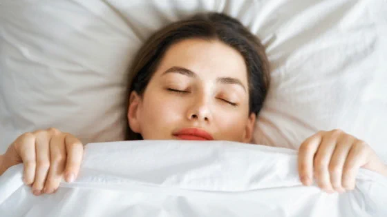 熟睡したい人は「重い毛布」を使うと良い？！睡眠ホルモンがたくさん出る！！
