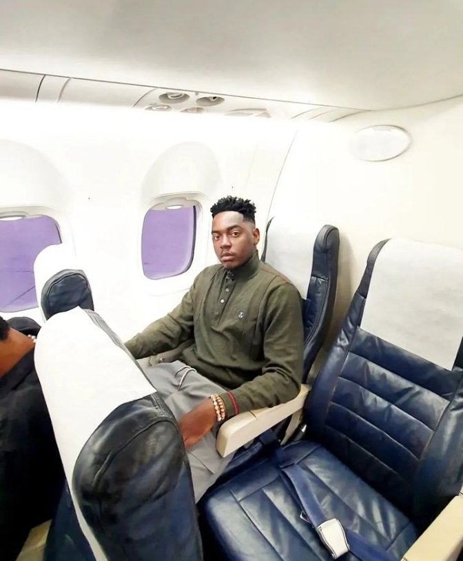 RascoSembo's tweet photo. God is Good 🙏 #Dar to SONGEA #MzikiMnene @efmtanzania https://t.co/QOan2xqP1j