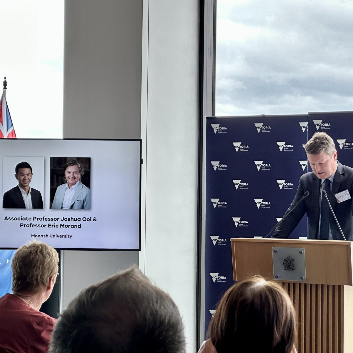 An absolute honour to be sharing the Victorian prize for Science &amp; Innovation with <a href="/EricFMorand/">Eric Morand</a>. A huge thank you to <a href="/veskiorg/">veski</a> and @VicGovDJPR  as well as <a href="/BenCarrollMP/">Ben Carroll</a>. Congratulations to all the other awardees on this momentous occasion! #vicprize #vicfellow #veski #research