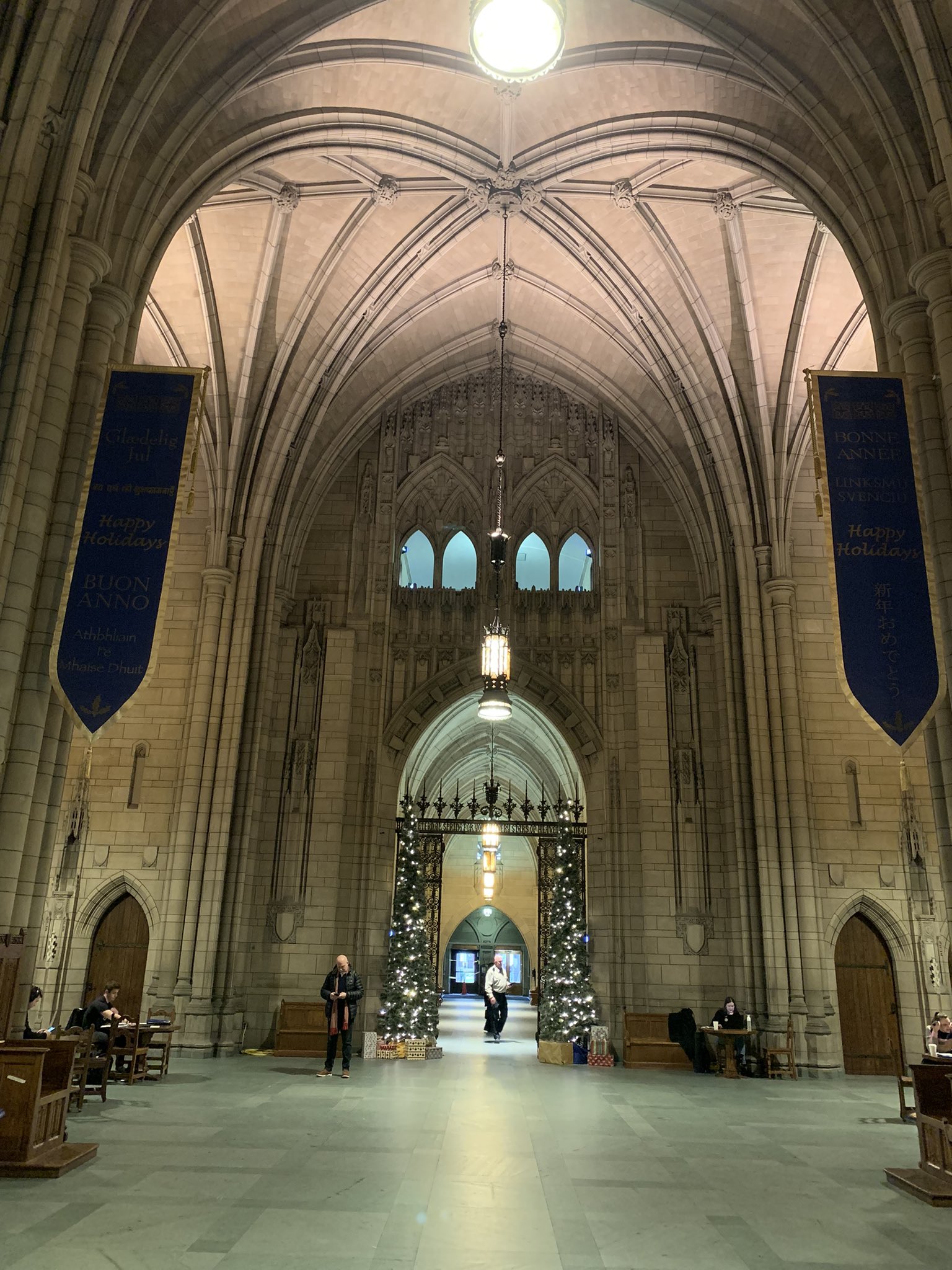 Cathedral Of Learning Christmas