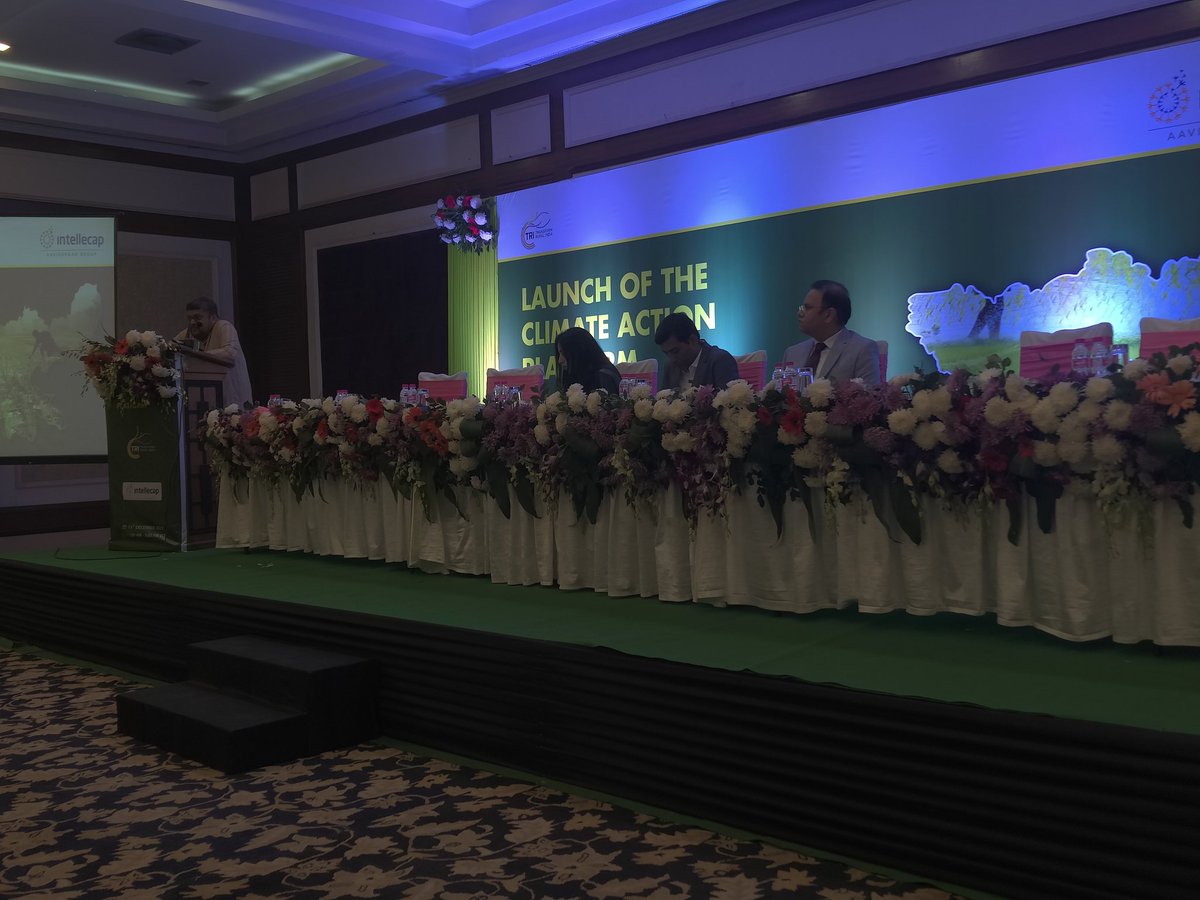 manishkssharma's tweet photo. Attending the launch of #ClimateActionPlatform for unleashing the potential of climate resilient agriculture in #Jharkhand
@TRIFoundation @IntellecapTweet
With esteemed presence of @Comm_MGNREGA_JH https://t.co/Zp8xDhPDoG