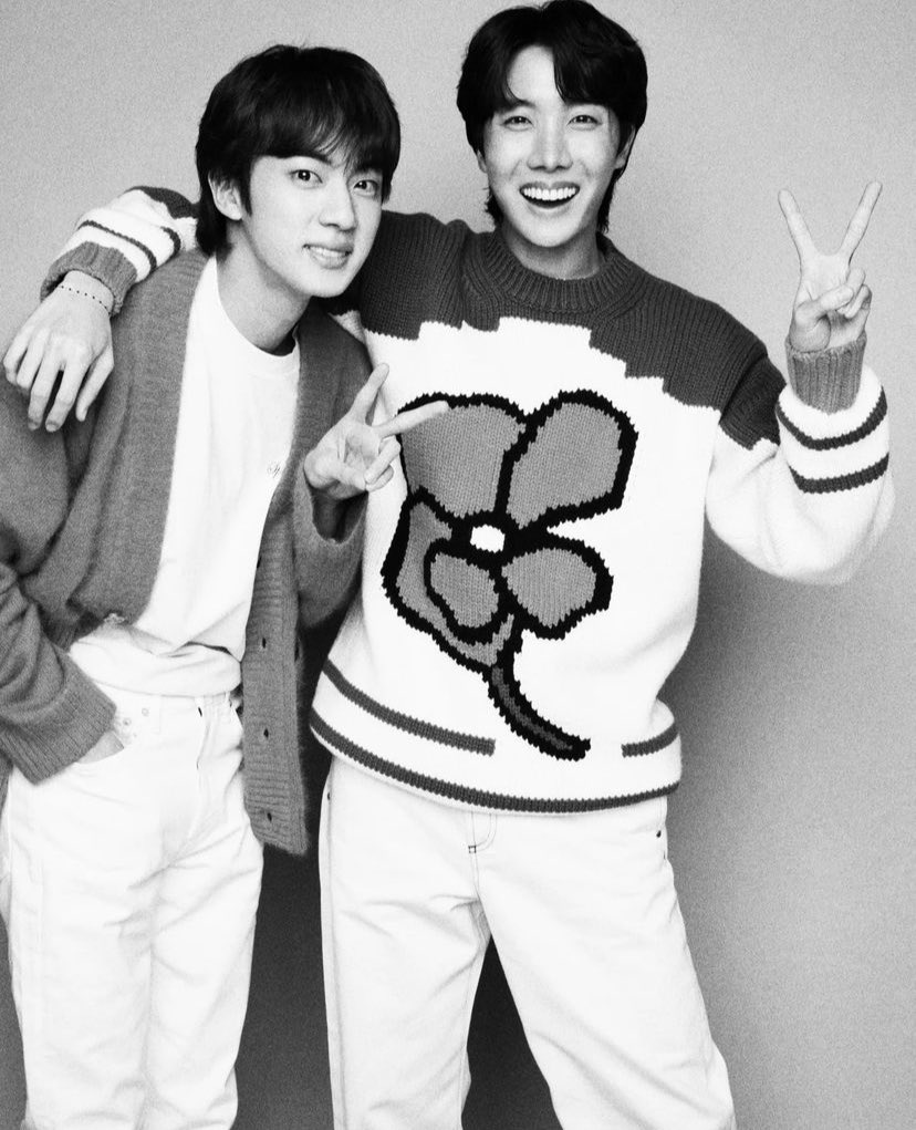 haruharu_w_bts's tweet image. 🐿️
be healthy and happy hyung!!!
i love you!!!

#TheLastSupper
#ThatSeokjinnieHyungPrepared