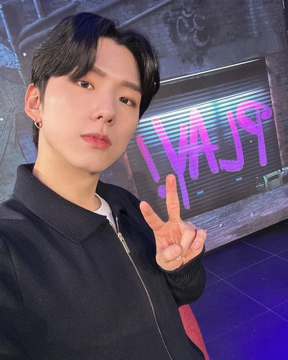 DeepBluekh's tweet image. 221213 #기현 #KIHYUN 

[ yookihhh ]

PLAY!