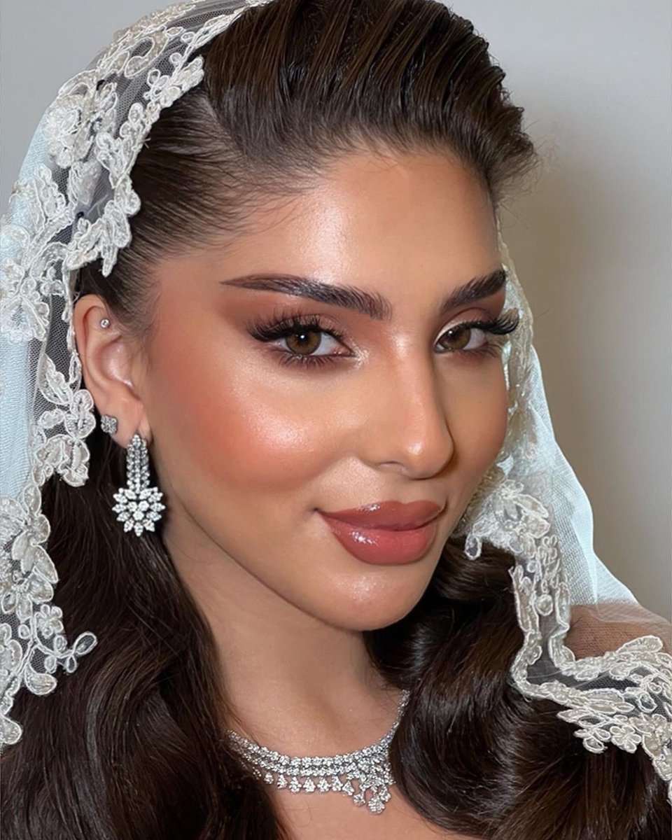 anfalmakeup9's tweet photo. Bridal Makeup Look Before &amp;after ✨✨✨ https://t.co/pjzQL5wSyj