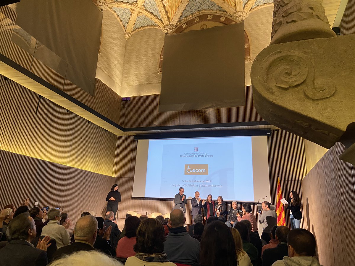 cnjcat_'s tweet photo. 🔗 Ahir vam assistir a l’entrega del 29è #PremiVoluntariat. Una bona oportunitat per visibilitzar, agrair i reconèixer la tasca que fa el #voluntariat del nostre país.

🏅 L’Enhorabona a les entitats galardonades:  @entitatecom @afammca @acidH_IL https://t.co/DYS9Ajxlkj