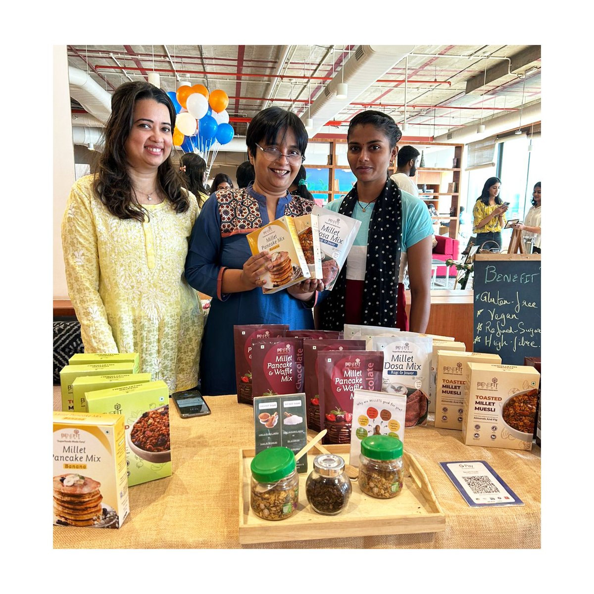 her_aspire's tweet photo. Jolly, merry and all kinds of cosy – that was Day 1 of the #EntrepreNaari Mela in a nutshell! Take a look.

The Mela is still on at WeWork Enam Sambhav (BKC) &amp; Futura Pune today, and will be at WTC Pune tomorrow. So drop by to get your holiday shopping done! https://t.co/3CcmdsbrE9