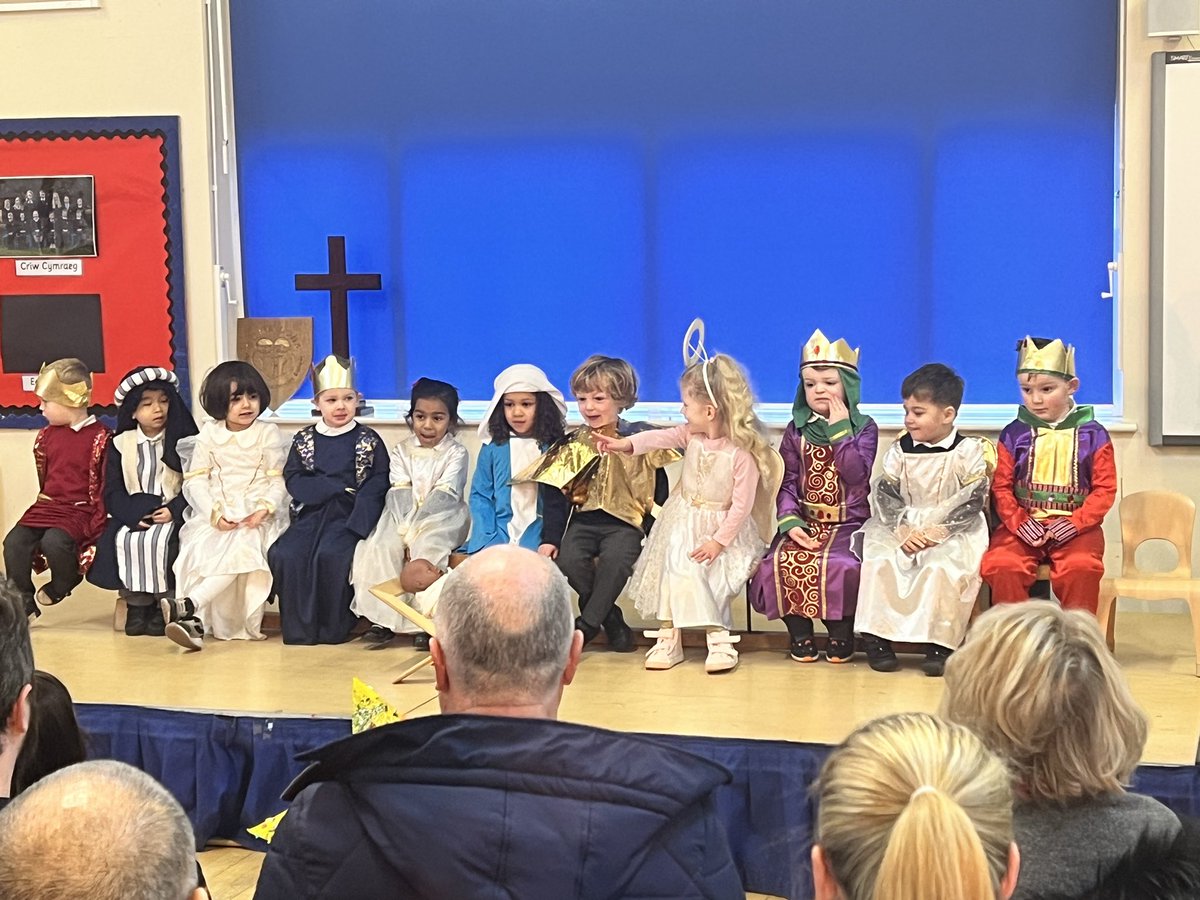 stmellonsprm's tweet photo. Thank you, nursery! Your Christmas Nativity was fantastic this morning. You all sang so well and you looked great in your costumes. We are all very proud of you. #Nativity #FirstNativity #NurseryNativity #Blessed https://t.co/T23ZOJ1axe