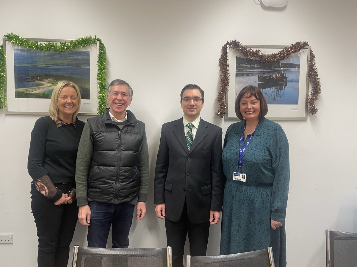 WardyMw's tweet photo. Congratulations Ognian Neytchevom on an excellent #PhD defence yesterday @UofGCancerSci #Senotherapy  #Microbiome #inflammaging #HealthyAgeing with ProfJoanneEdwards &amp; supervisors #ProfPaulShiels @colinselman1 @UofGlasgow https://t.co/xdr64kmOoS
