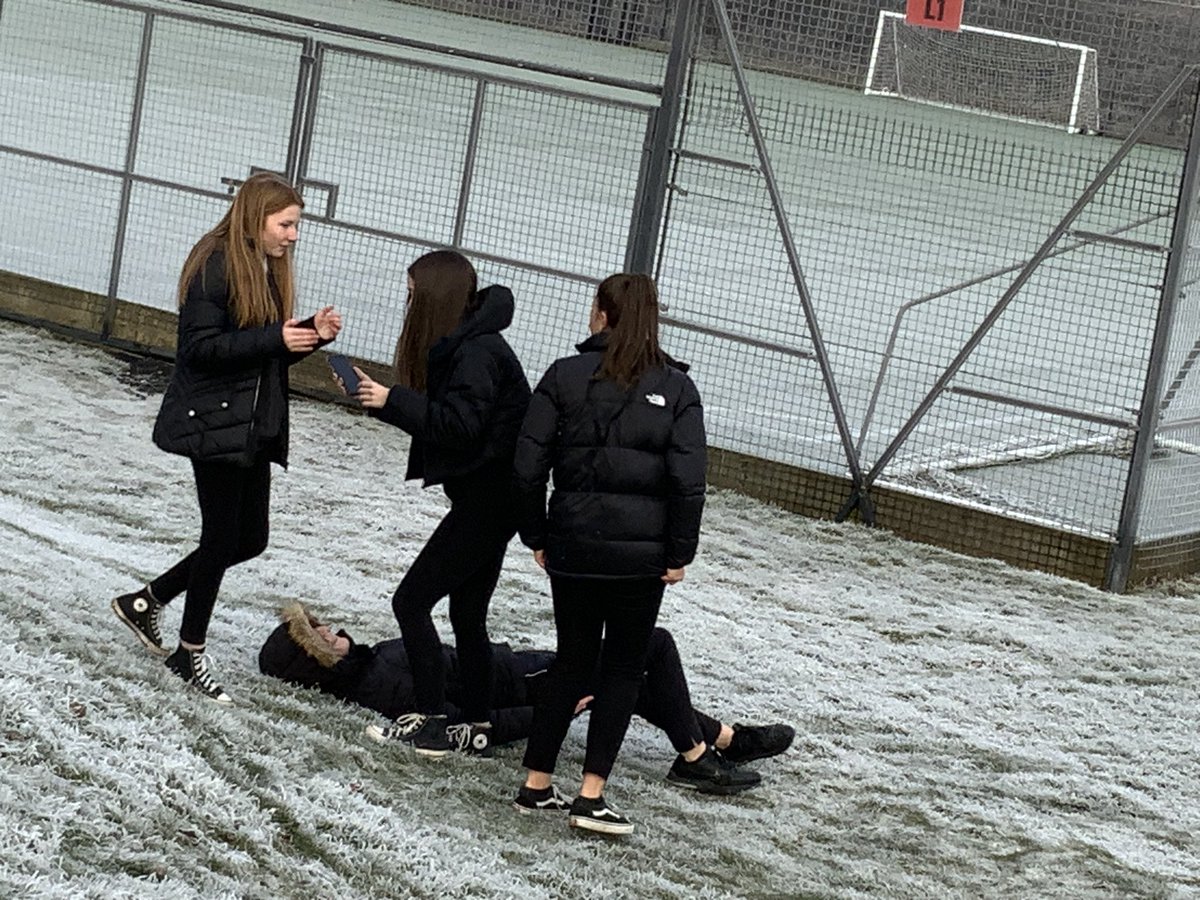 MrsMcCormick10's tweet photo. S3 are learning about the effects of music in film. A VERY quick trip to the FREEZING playing fields to film some clips 🥶☃️❄️ https://t.co/BgqAgMymeT