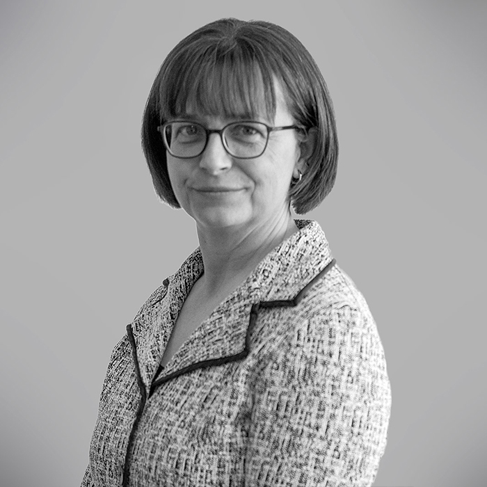 This week’s #TMT is Administration Manager, Diane.
With 26 years working in the IFA sector or Financial Services, providing Administration &amp; PQ support to advisors, she joined WW in 2021 &amp; is now Admin Team Leader.
Diane is a Cub Scout Leader &amp; likes to keep fit with her collie!