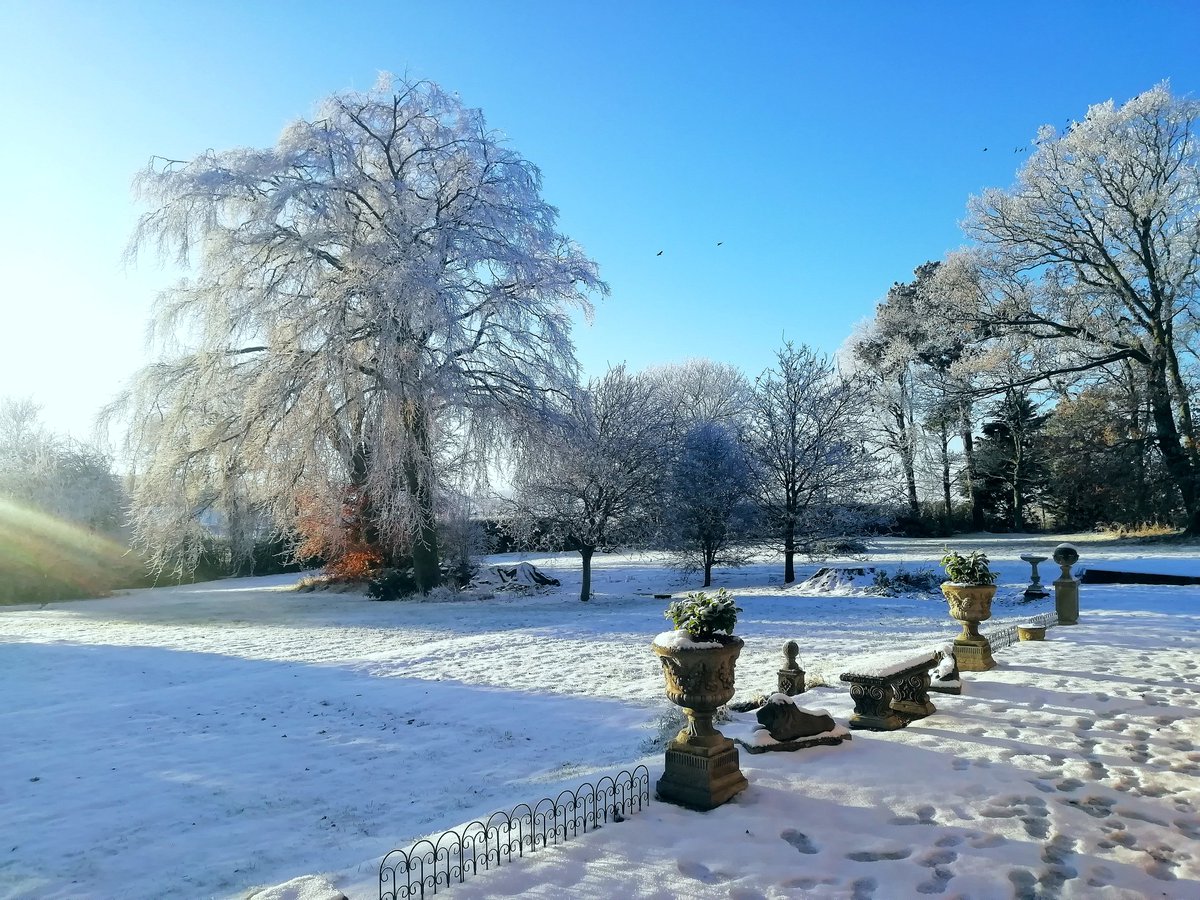 TheGablesDuddo's tweet photo. We have 3 day short winter breaks in stunning #stablecottage #Northumberland available from 13th to 21st December. £325 for a discerning couple to relax and unwind. Send message or text 07854134296 for best rates and to avoid booking fees. 🙏🔥❄️🎄😎Please share 🎄❄️😎 https://t.co/7hRLpZxpg1