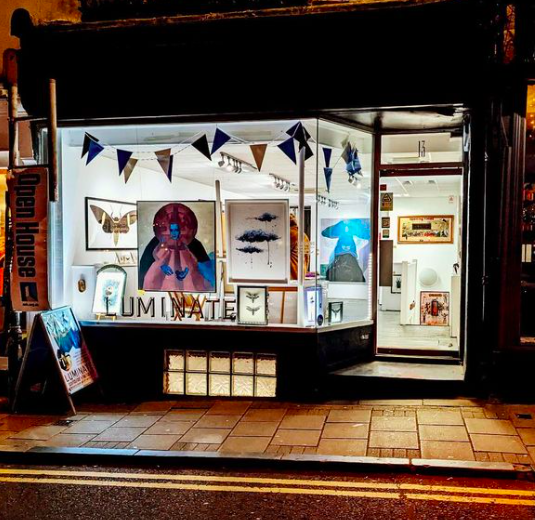 Dynamite_Art's tweet photo. LUMINATE - Group Exhibition - https://t.co/o6Jx0e9iWI
It is the final week of LUMINATE, a group show featuring 5 very different artists that have come together for you all to enjoy.  by Sunday 18th December, which will be their last day. https://t.co/tkNRkngwq6