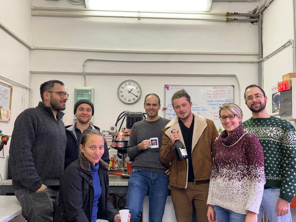 Celebrating the 2nd anniversary of the HP-HT lab 🎊🎉🌋
#petrology #volcanology #meteorites #structural_geology
<a href="/SSimone_Costa/">Simone_Costa</a> <a href="/MatteoMasotta84/">Matteo Masotta</a> <a href="/GiacomoniPier/">Dr. Pier Paolo Giacomoni</a> <a href="/FabioColleHPHT/">Fabio Colle</a> <a href="/ianninistefano/">Stefano Iannini Lelarge</a> Maria Di Rosa, Irene Rocchi